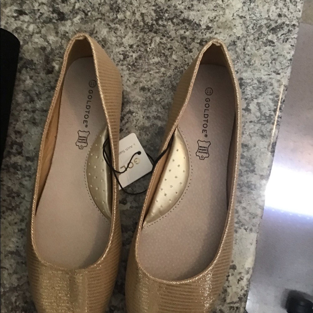 Tan flats - Picture 4 of 4